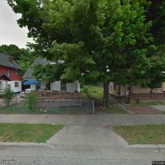 219 Montgomery St SE